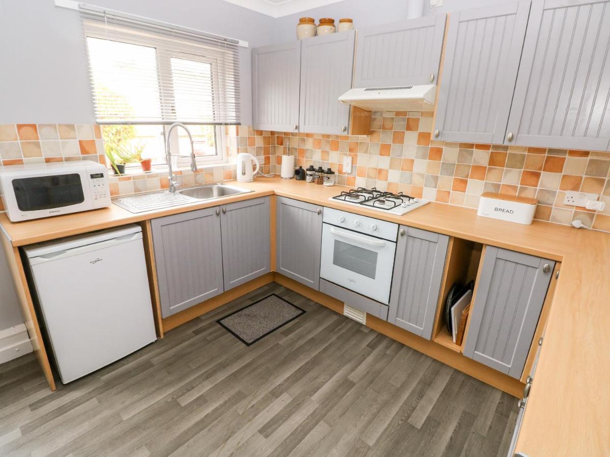 23 Charles Thomas Avenue Villa Pembroke Dock Luaran gambar