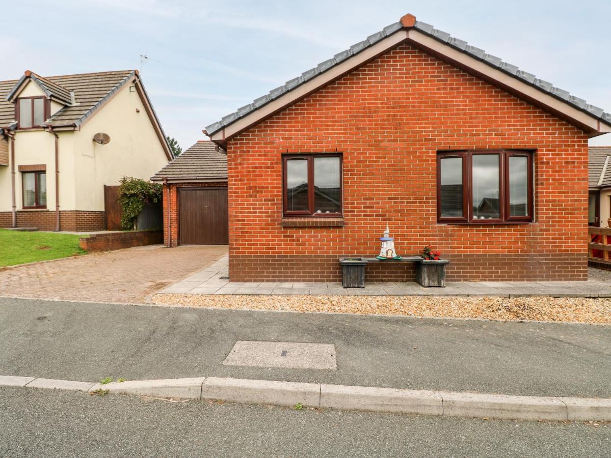 23 Charles Thomas Avenue Villa Pembroke Dock Luaran gambar