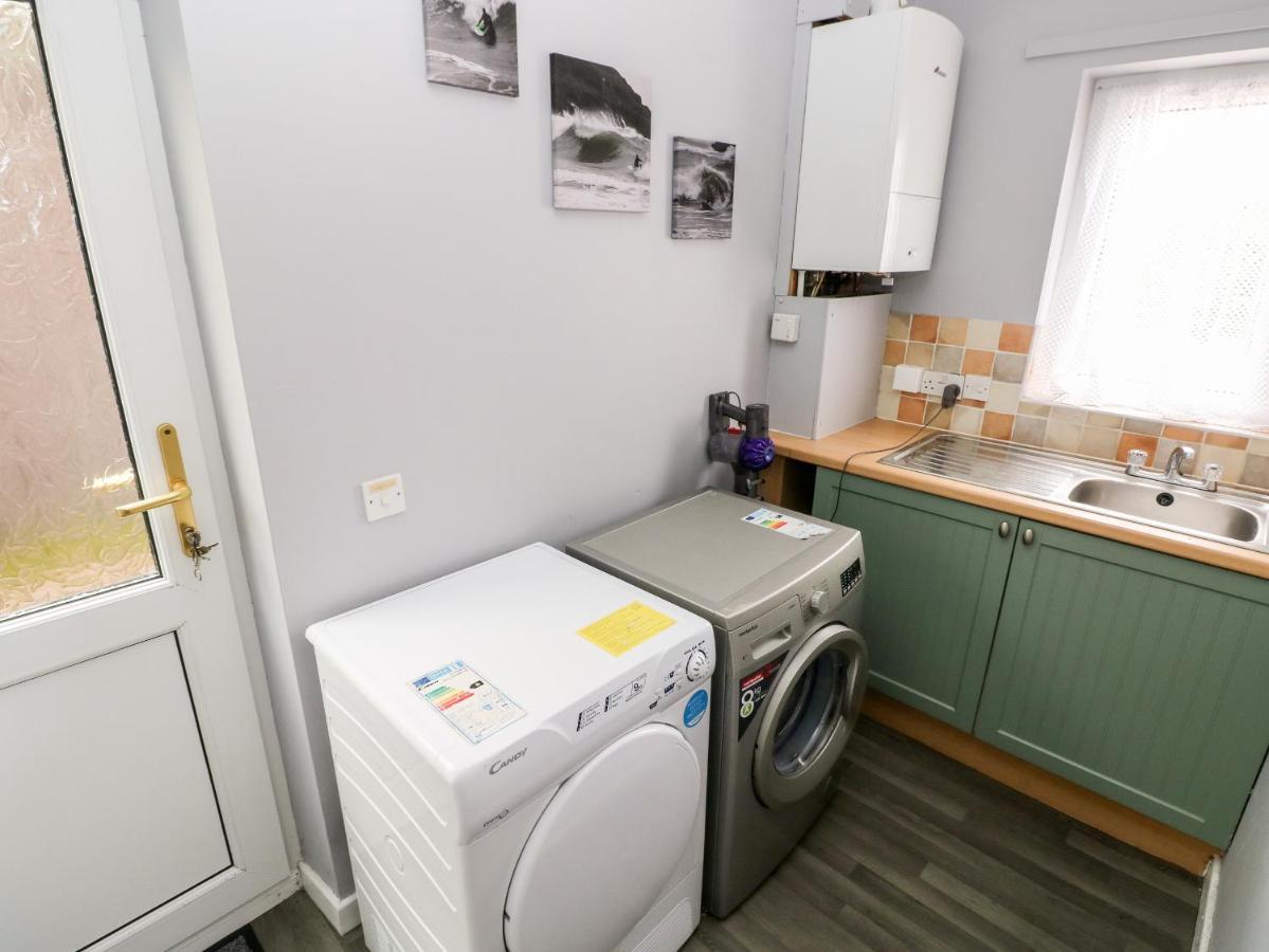 23 Charles Thomas Avenue Villa Pembroke Dock Luaran gambar