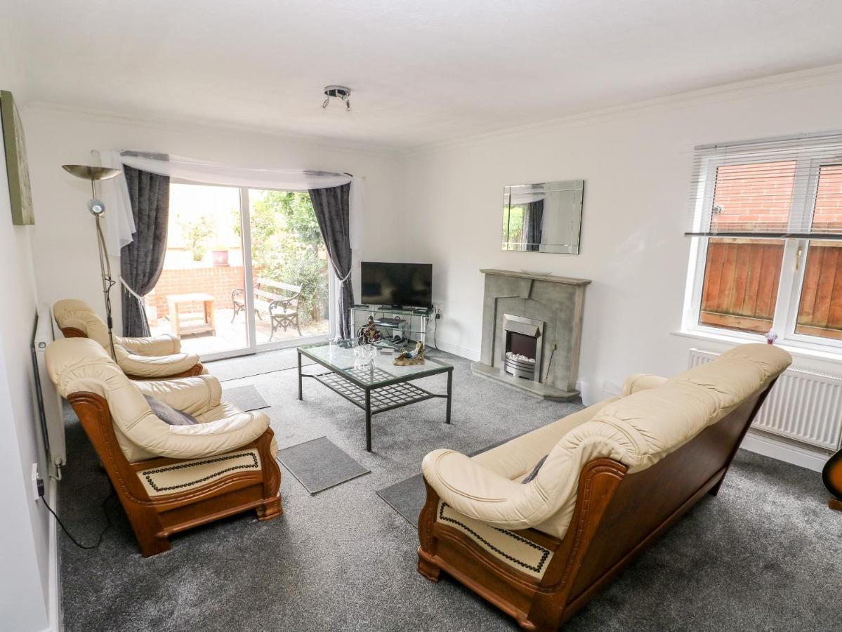 23 Charles Thomas Avenue Villa Pembroke Dock Luaran gambar